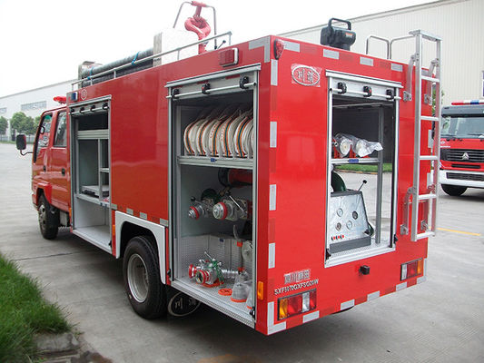 500 جالون ايسوزو محرك إطفاء صغير شاحنة إطفاء مع كابينة صف مزدوج