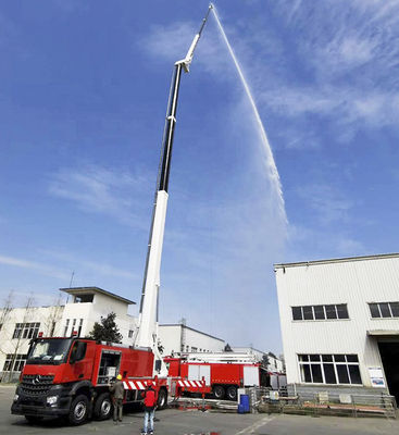 شاحنة إطفاء برج مياه مرسيدس بنز 60 م مع 8000 لتر ماء ورغوة