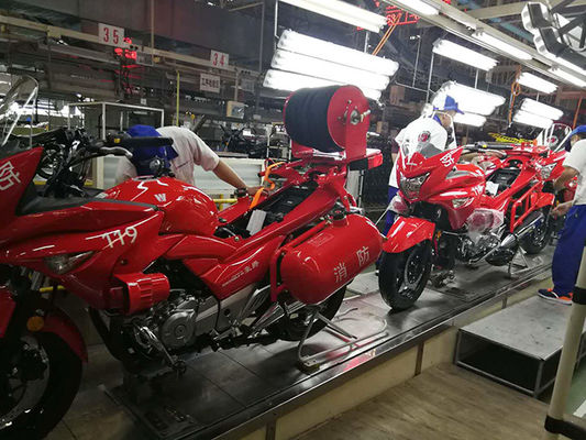 دراجة نارية SUZUKI Fire Fighting ATV مزودة بنظام ضباب مائي