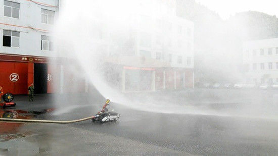 روبوت إطفاء حريق كهربائي خفيف