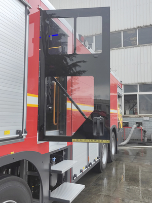 باب شاحنة الإطفاء لكابينة الطاقم مع 4 إلى 8 قطع غيار شاحنة إطفاء رجال الإطفاء